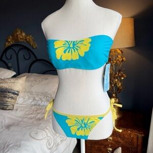 NWT Late 90s Vintage Y2K Aqua and Yellow String Bikini With Skirt